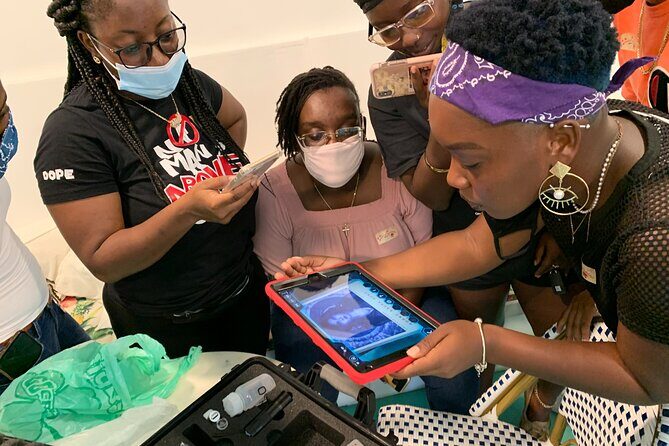 Augmented Reality Secret Agent Treasure Hunt in St Thomas - The Route Starts at Tropical Treasure Hunt Co. in Charlotte Amalie