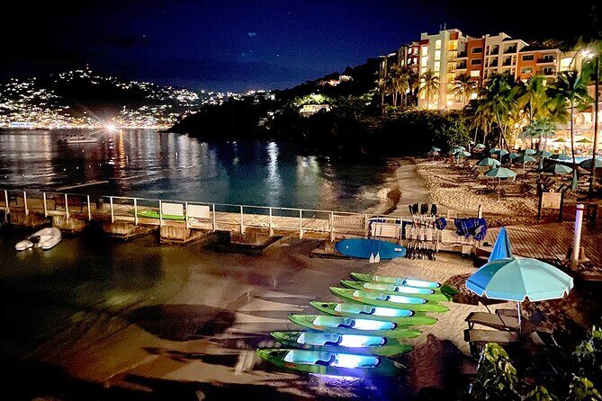 Glow Boats LED Night Kayak from Marriott Frenchman's Cove - The LED kayak experience: what the glow actually does for you