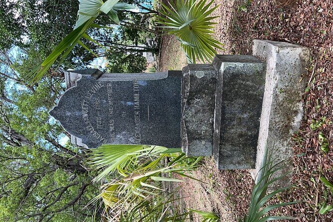 Historical attractions of Alexander Hamillton Mother's Gravesite - The 10:00 am start and the 50-minute pace that keeps it doable