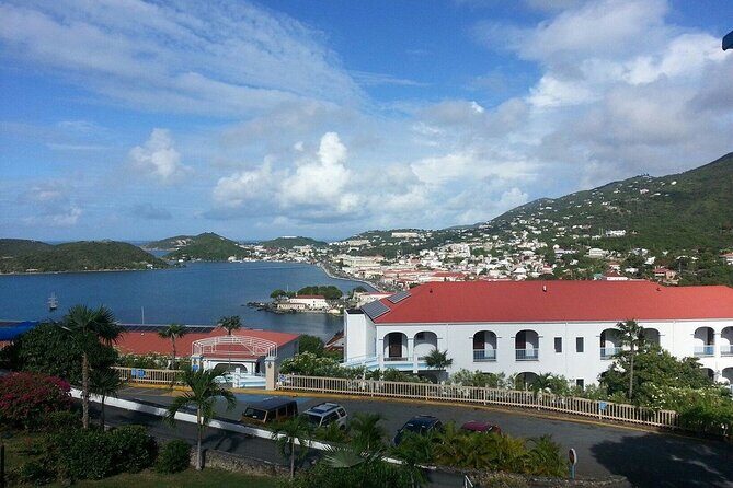 Paradise Taxi & Tours USVI Airport Transport Hampton by Hilton - Should You Book This Transfer?