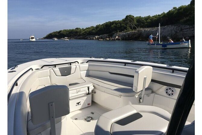 Private Full Day BVI Boat Charter Aboard MV Aquarius - Jost Van Dyke: Foxy’s and Soggy Dollar in One Day Plan